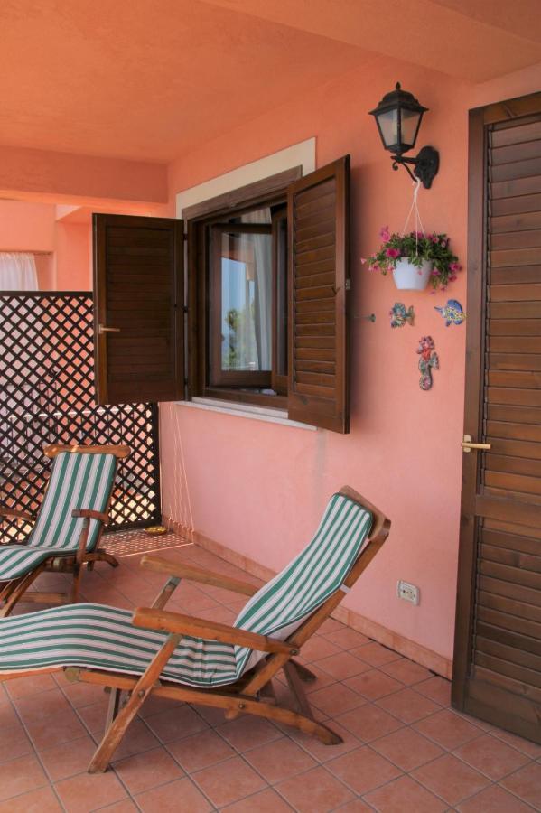 Poseidone Sea Apartment Taormina Mazzeo Eksteriør bilde